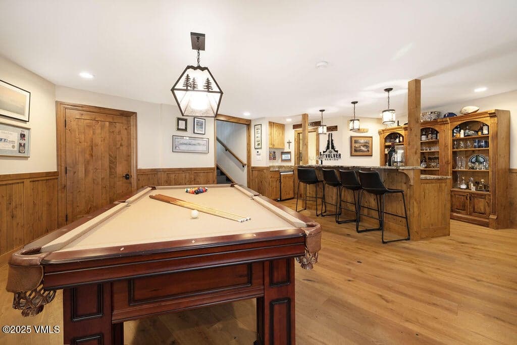 Family/game room