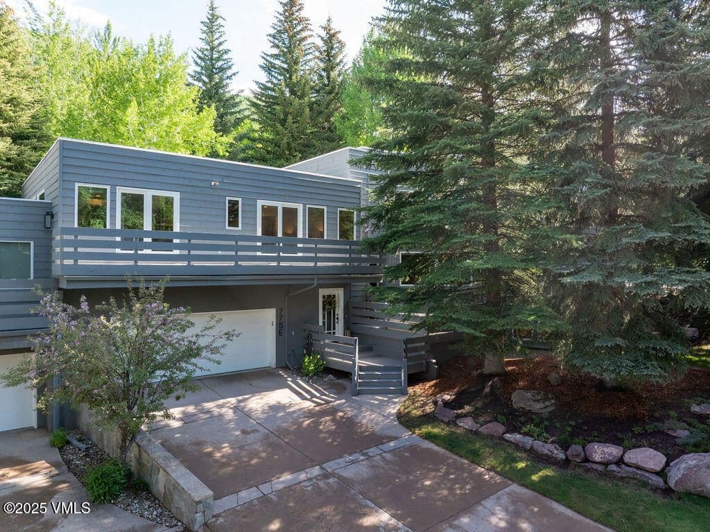 Front of Duplex