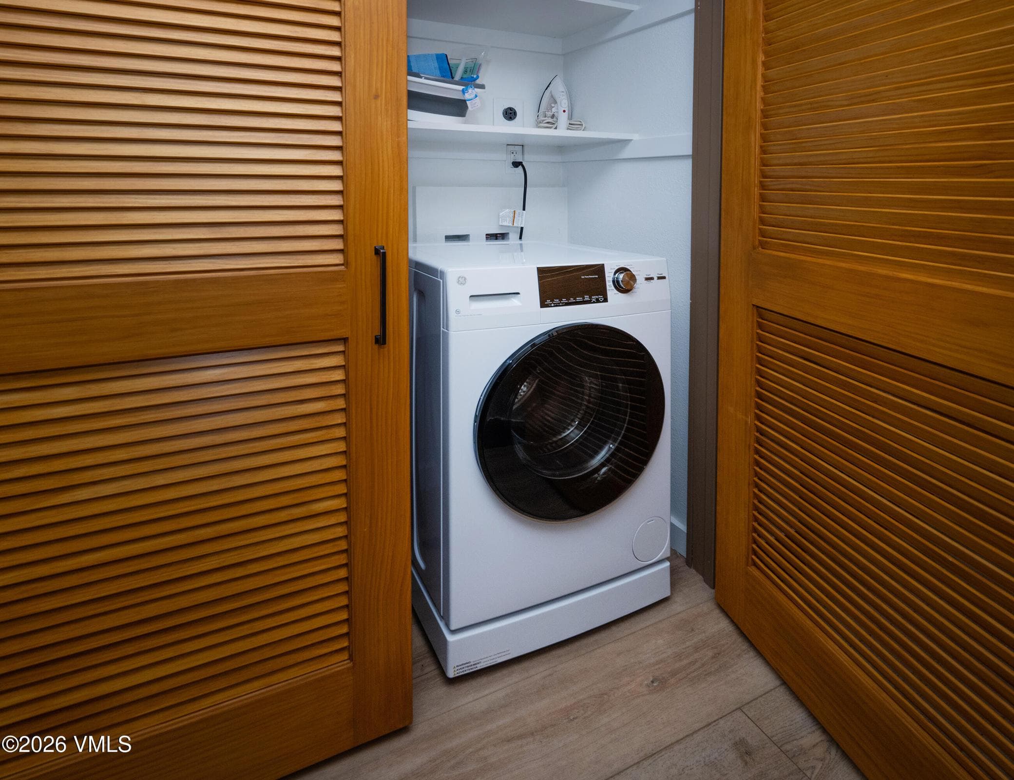 In unit laundry washer/dryer combo
